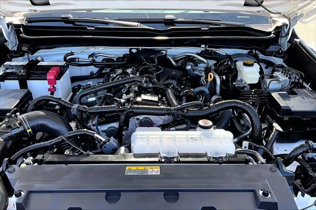 Certified Used 2025 ICE CAP Toyota  image 31