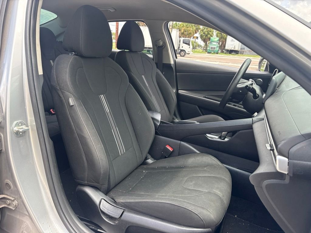 2021 Hyundai Elantra SEL - Photo 16