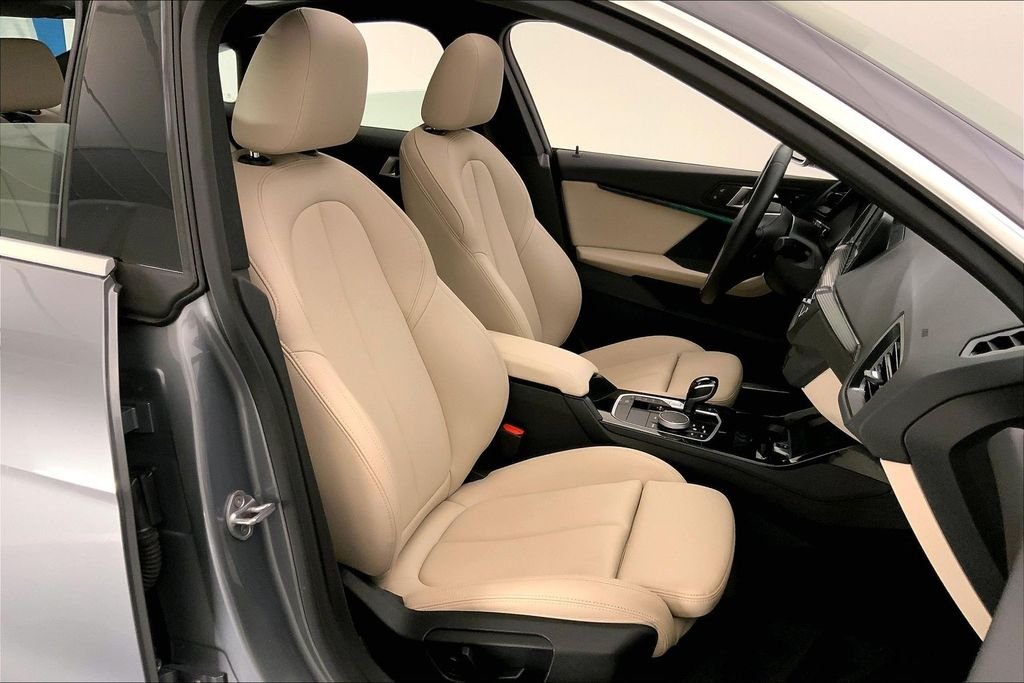Certified Used 2023 Skyscraper Grey Metallic BMW  image 6