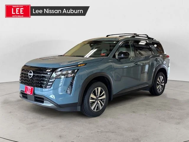 New 2026 Green Nissan SL image 1