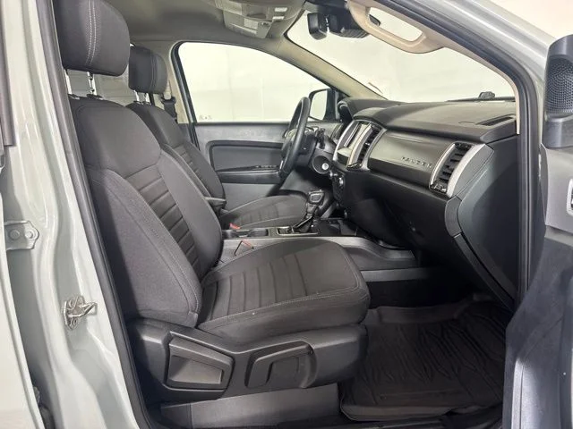Used 2021 Green Ford XLT image 4