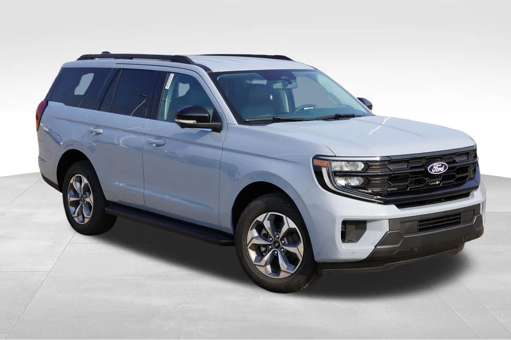 New 2027 Glacier Gray Metallic Tri-Coat Ford Active image 1