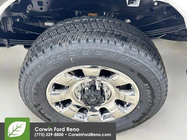 New 2026 Star White Metallic Tri-Coat Ford Lariat image 33