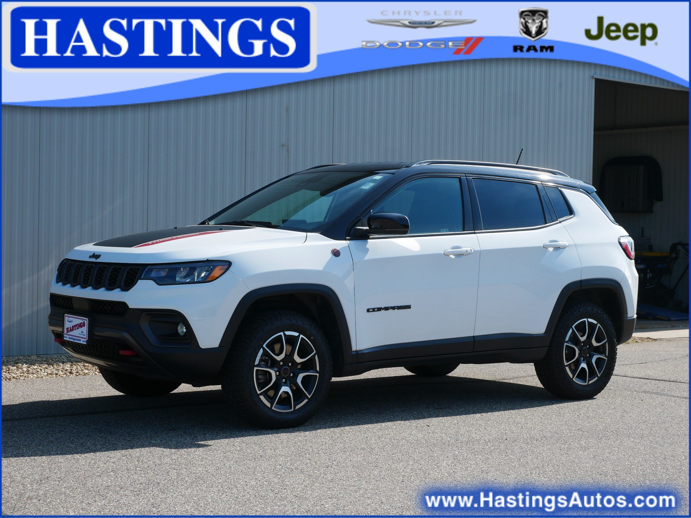 Used 2025 Bright White Clearcoat Jeep Trailhawk image 1