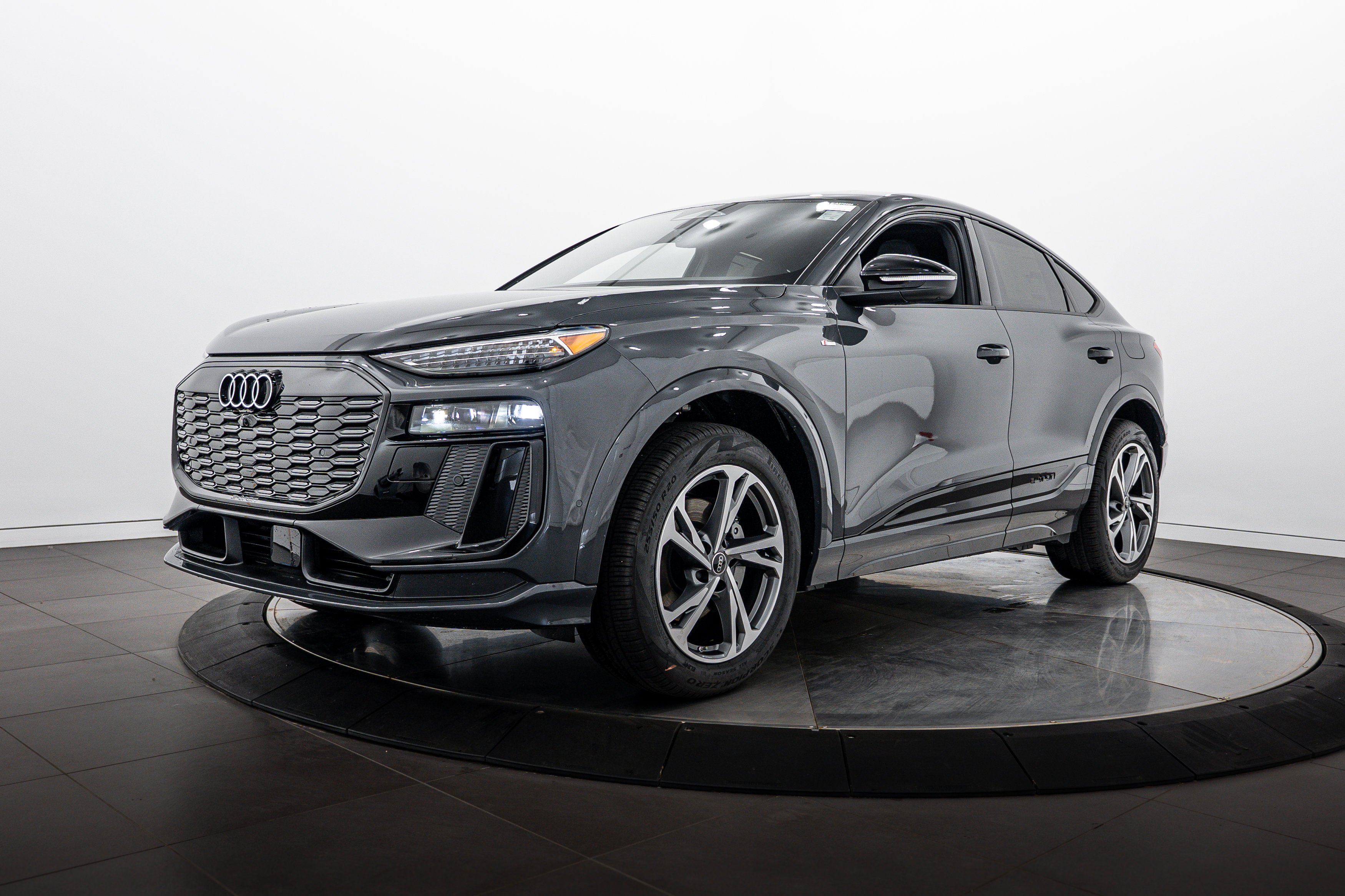 New 2027 Gray Audi Premium Plus image 6