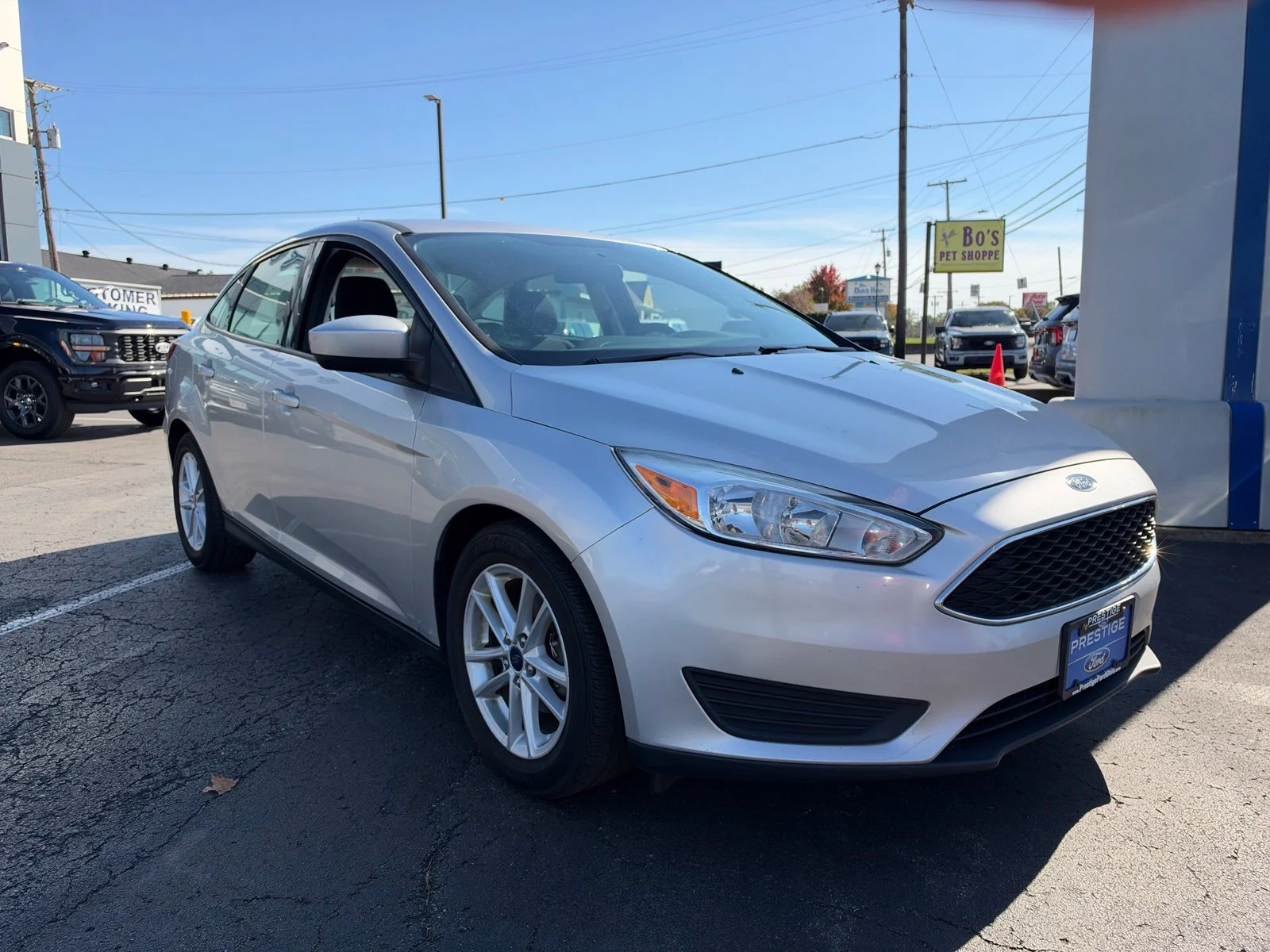 Used 2018 Silver Ford SE image 7