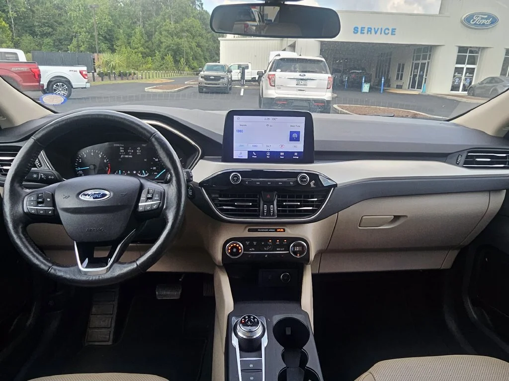 Certified Used 2020 White Ford SEL image 5