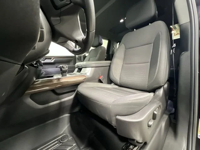 2025 Chevrolet Silverado 1500 LT Trail Boss - Photo 19