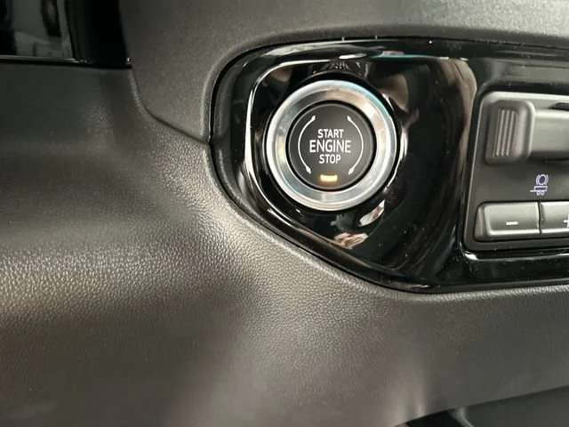 2026 Chevrolet Silverado 1500 ZR2 - Photo 15