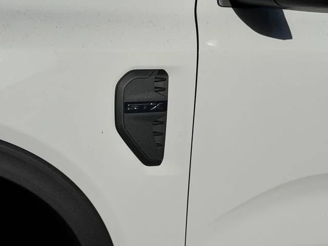 New 2026 Oxford White Ford XL image 5