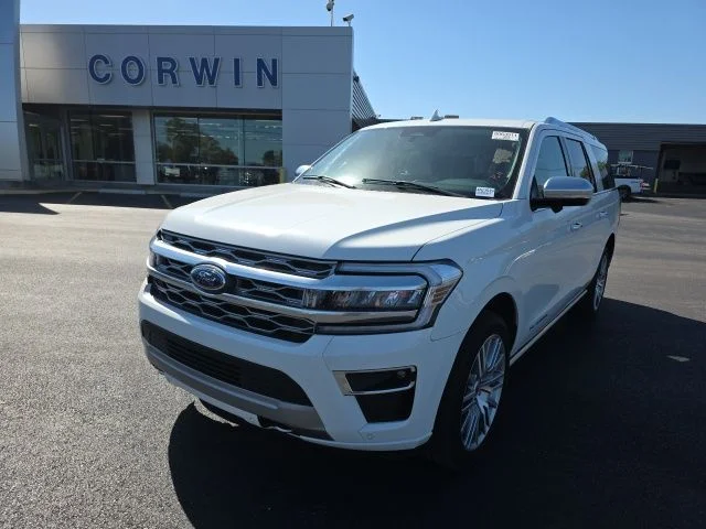 Used 2023 White Metallic Ford Platinum image 17
