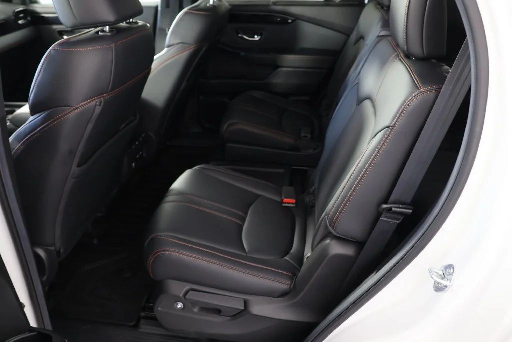 Used 2025 White Honda TrailSport image 30