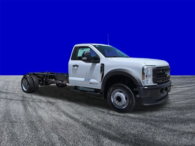 New 2026 Oxford White Ford F-550® XL image 2