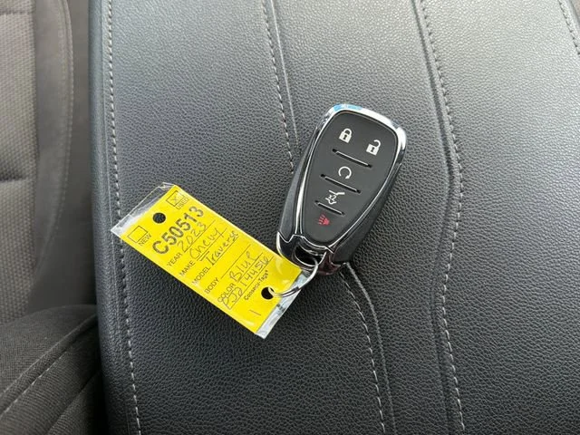 Used 2023 Northsky Blue Metallic Chevrolet LT Cloth image 34