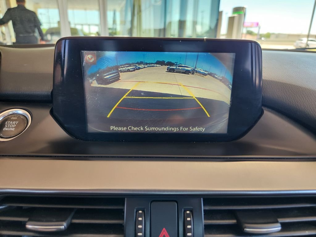 Used 2016 RED Mazda i Touring image 18