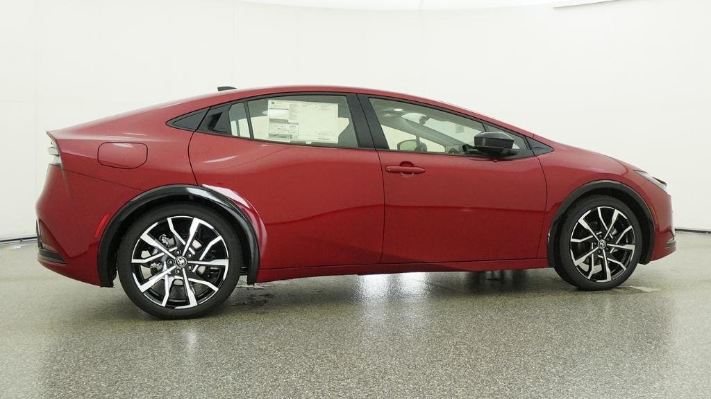 New 2026 Supersonic Red Toyota XSE image 30