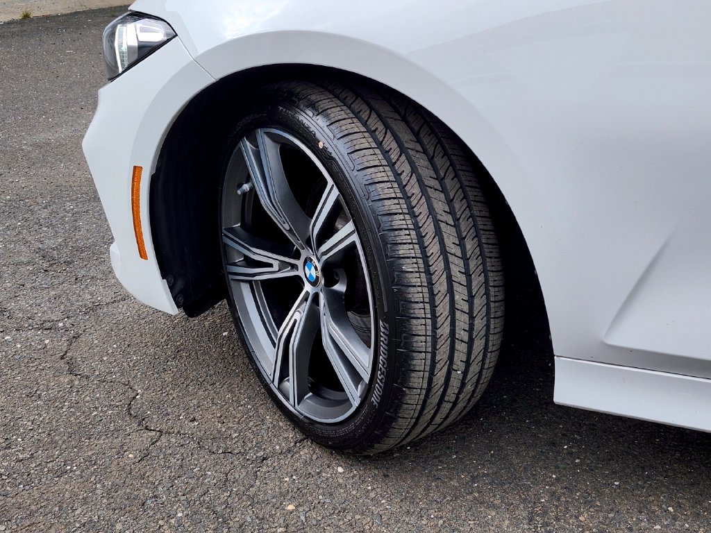 Used 2024 White BMW 330i xDrive image 34