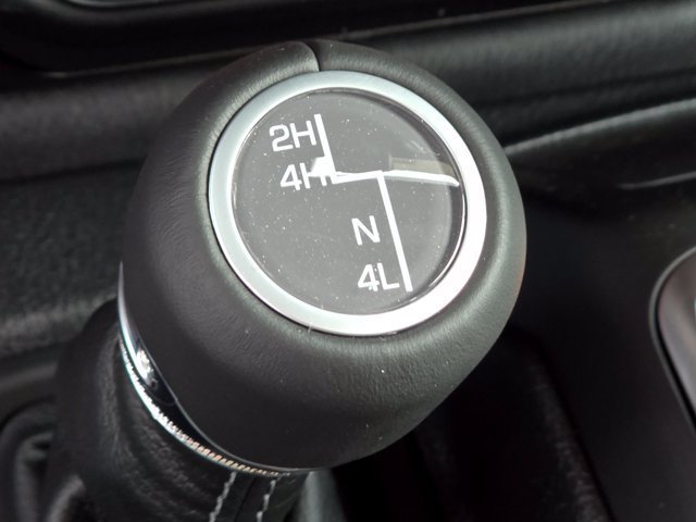 2026 Jeep Wrangler 4-Door Rubicon - Photo 19
