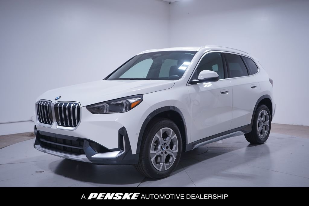 2025 BMW X1 28i