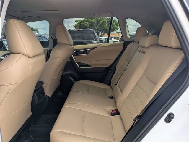 Used 2025 Beige Toyota XLE Premium image 14