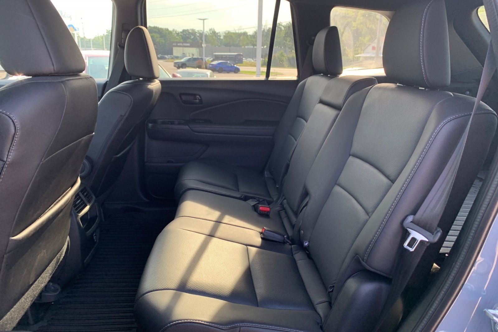 Certified Used 2022  Honda EX-L image 14