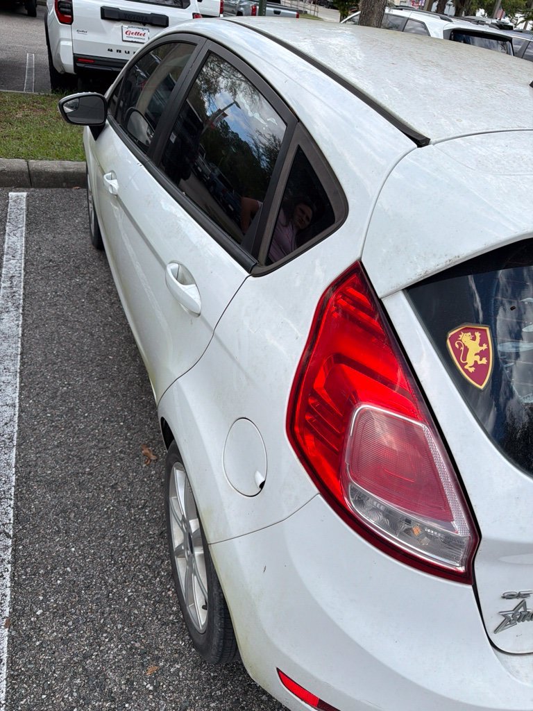 Used 2015 White Ford SE image 12