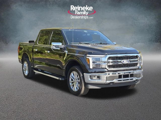 Used 2025 Black Metallic Ford Lariat image 3