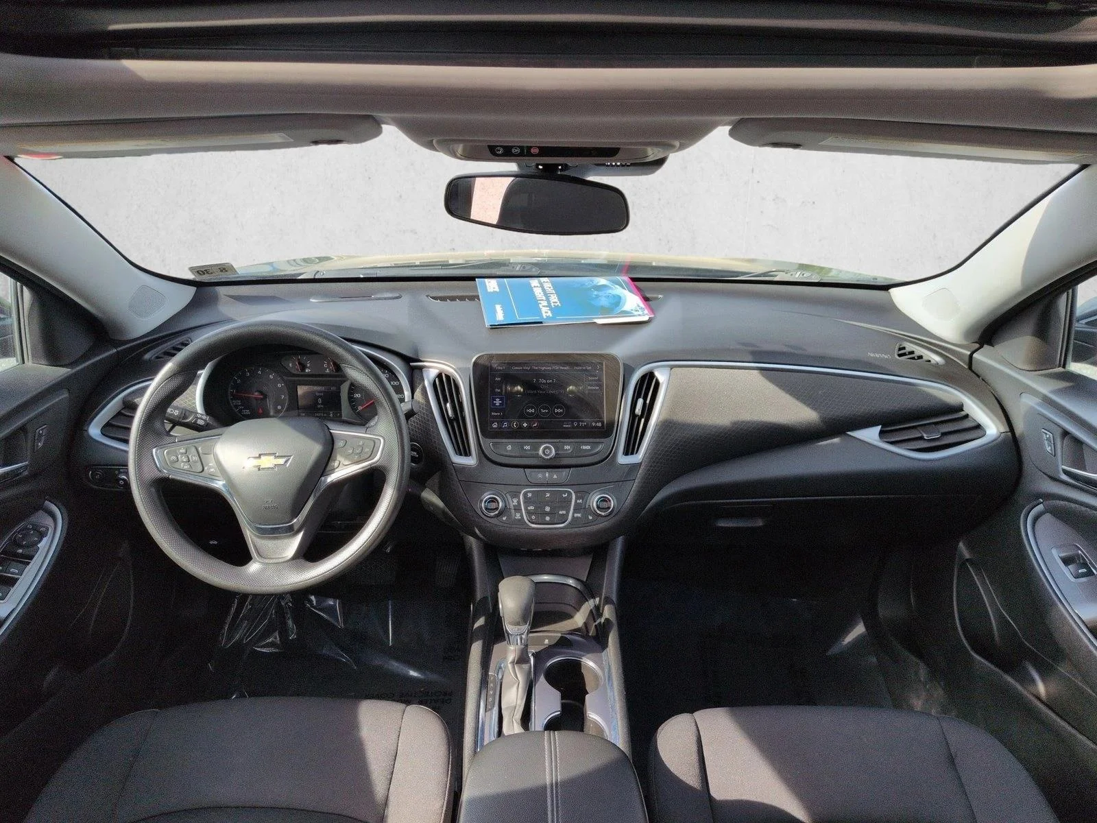 2023 Chevrolet Malibu 1LT - Photo 17