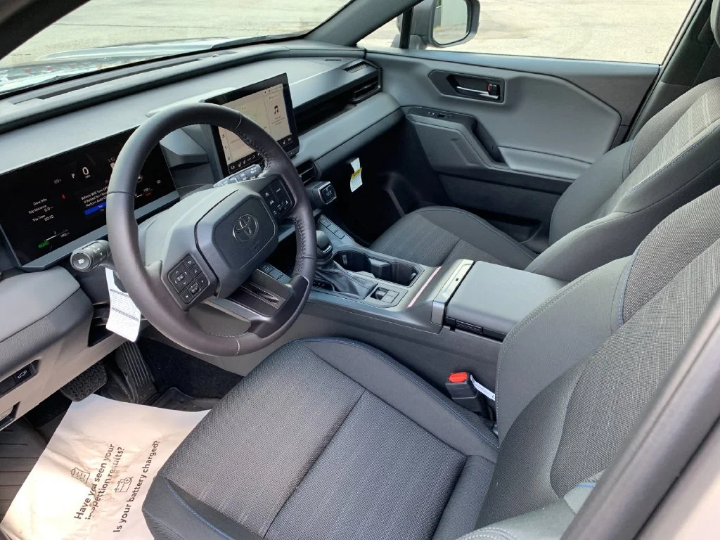 Used 2026  Toyota SE image 11