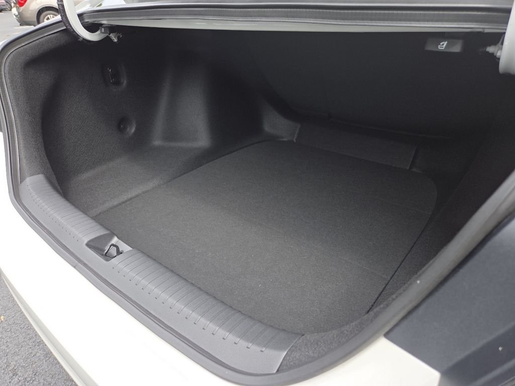 2025 Honda Accord SE - Photo 22