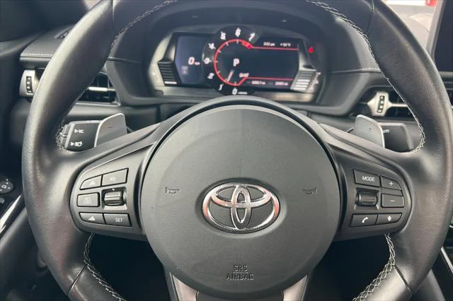 Certified Used 2023 RENAISSANCE RED Toyota  image 21