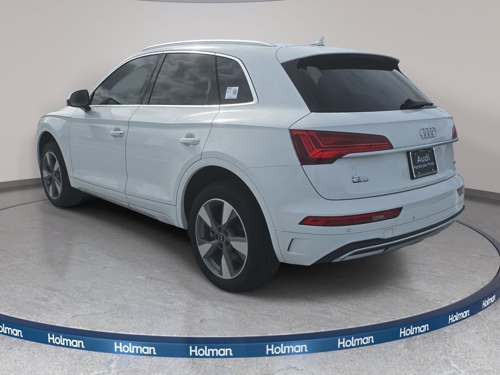 Used 2023 White Audi 40 Premium image 10