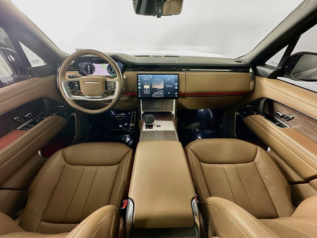 Certified Used 2025 Santorini Black Metallic Land Rover Autobiography image 26