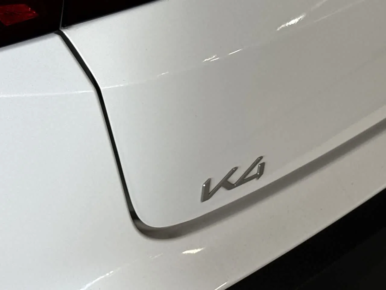 2025 Kia K4 EX - Photo 10