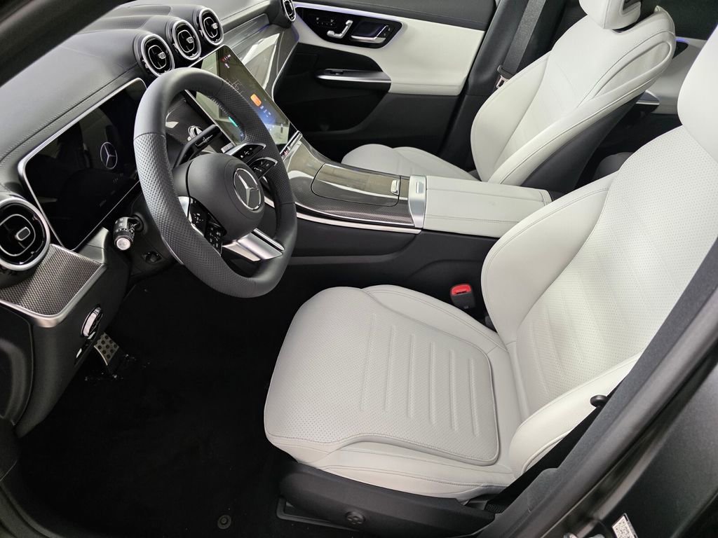 New 2026 MANUFAKTUR exclusive graphite grey magno Mercedes-Benz GLC 300 image 21