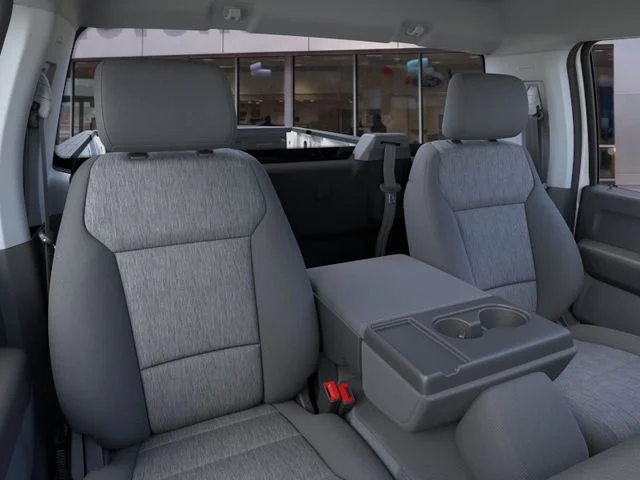 New 2026 Oxford White Ford XL image 32