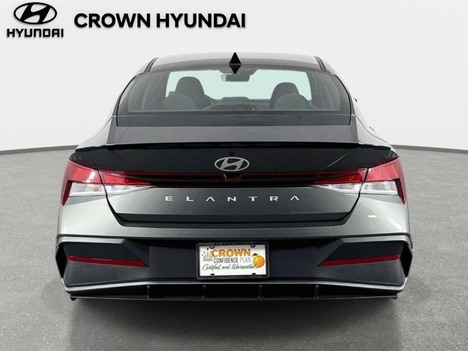 Used 2025 Amazon Gray Hyundai SEL Sport image 6