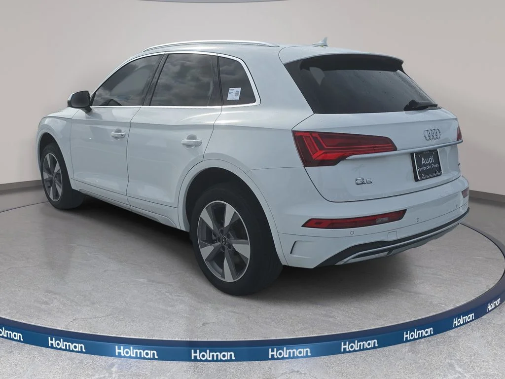 Used 2023 White Audi 40 Premium image 10