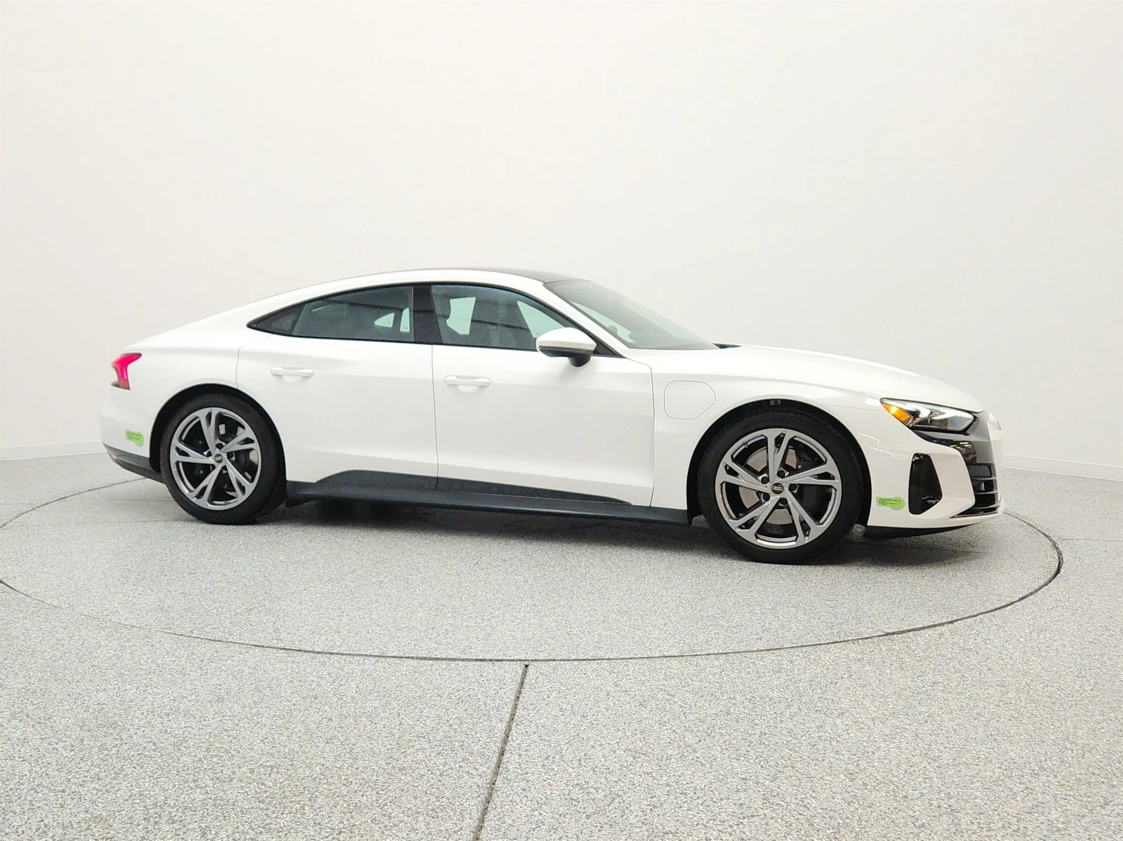 Used 2023 Ibis White Audi Premium Plus quattro image 4