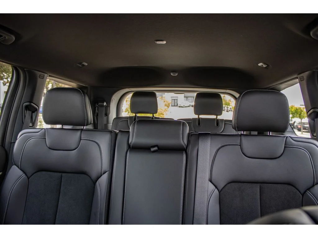 New 2026 SILVER ZYNITH Jeep Laredo Altitude image 57