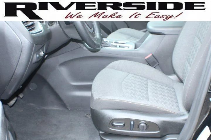 Used 2023 Mosaic Black Metallic Chevrolet LT image 13