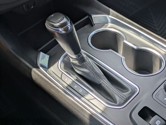 Used 2019 Gray Chevrolet 3LT image 23