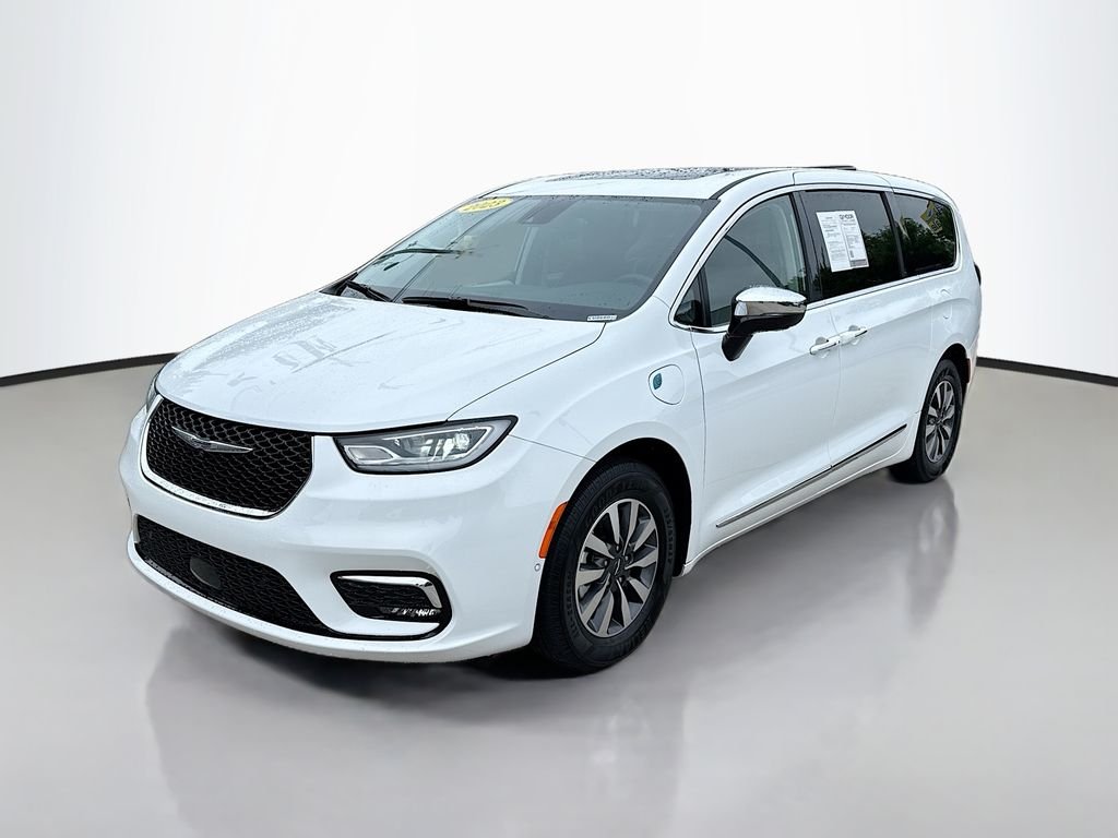 Used 2023 Bright White Clearcoat Chrysler Hybrid Limited image 3