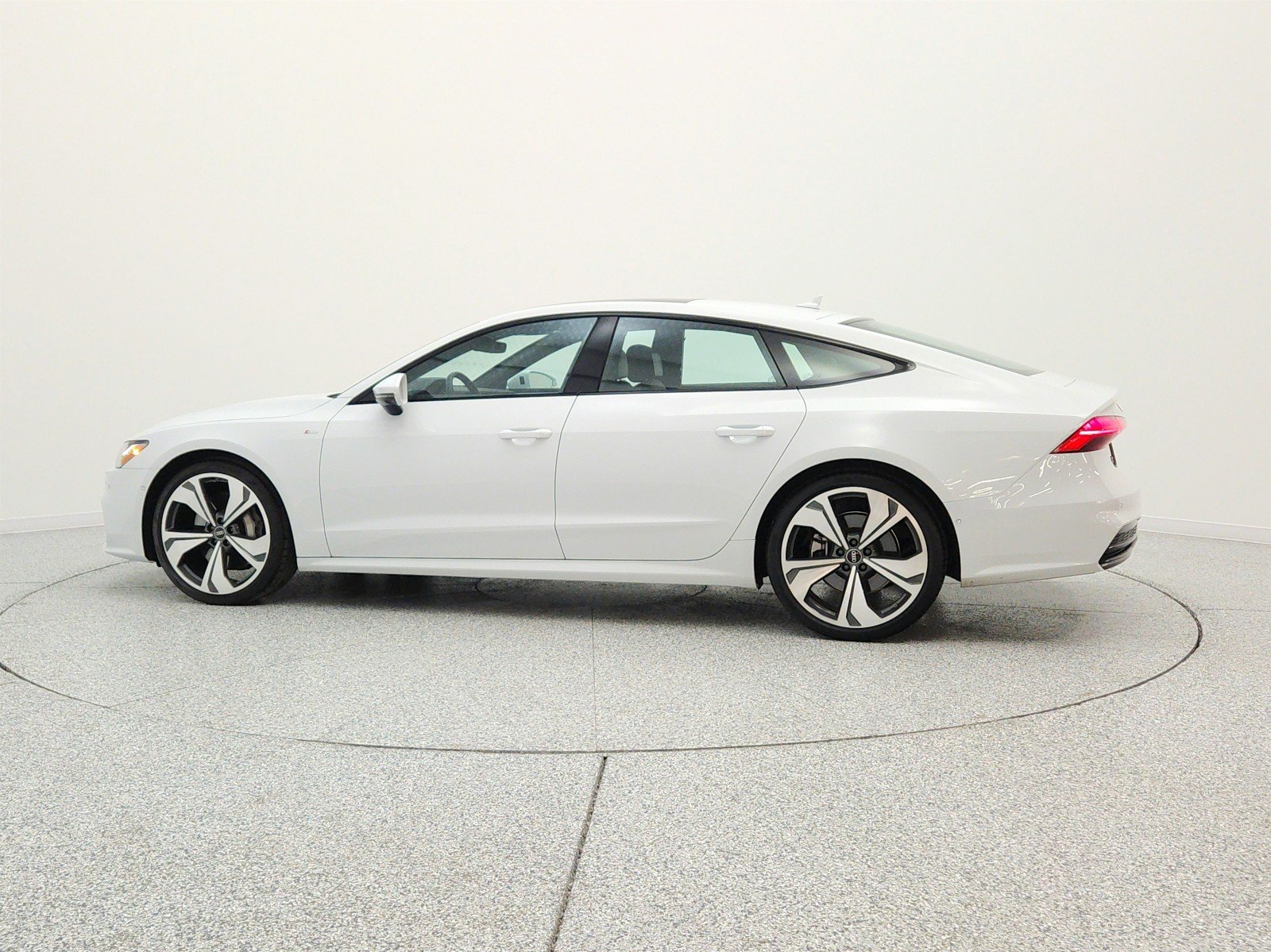 Used 2023 Glacier White Metallic Audi Prestige 55 TFSI quattro image 8