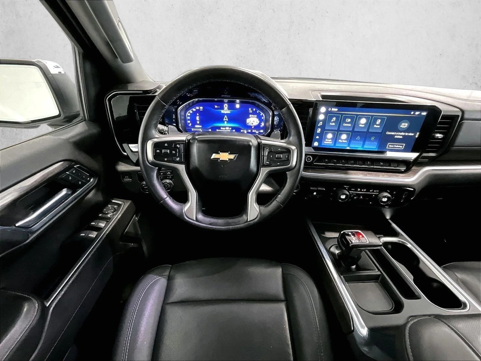 Used 2022 Iridescent Pearl Tricoat Chevrolet LTZ image 7