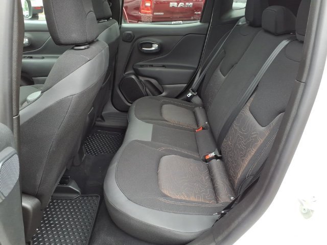 2023 Jeep Renegade Upland - Photo 14