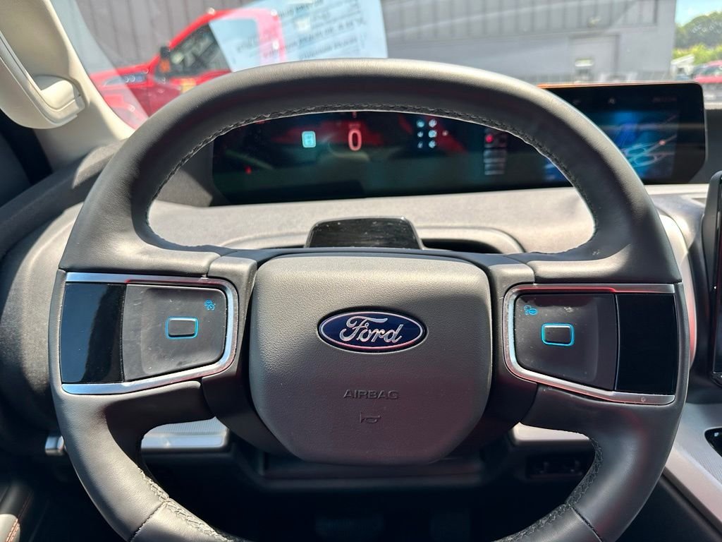 Used 2025 Green Ford Active image 18