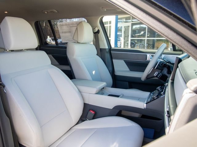 Certified Used 2026 Gray Hyundai SE image 22