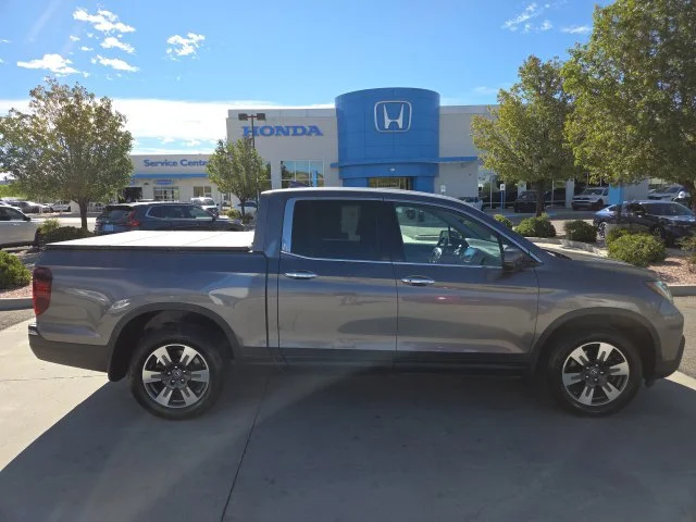 Used 2017  Honda RTL-E image 4