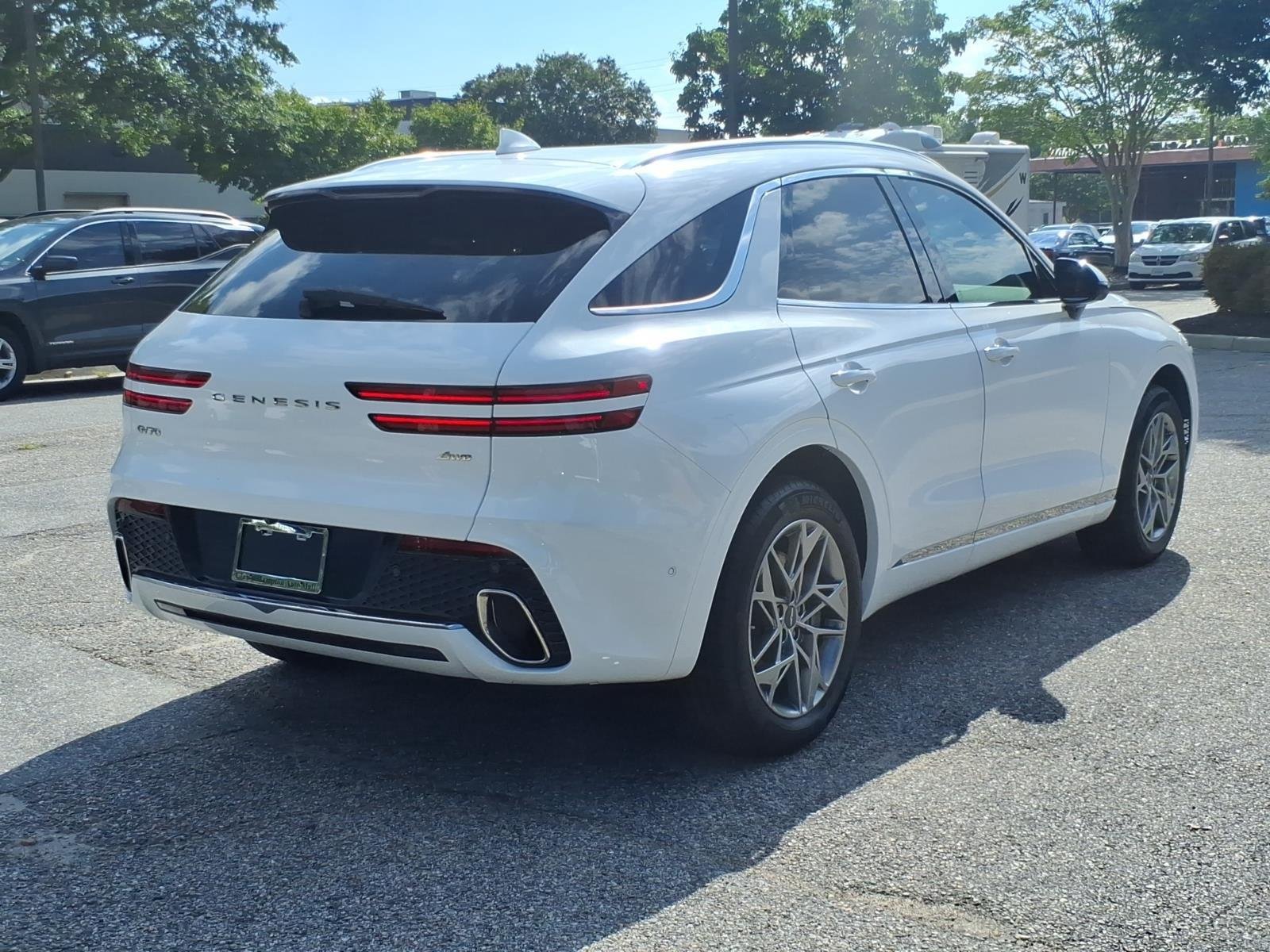 Used 2023 Alta White Genesis 2.5T image 8